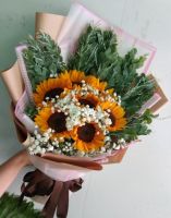 Mẹ là những vần thơ